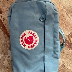 Fjällräven Kånken Light Blue Zip Pouch